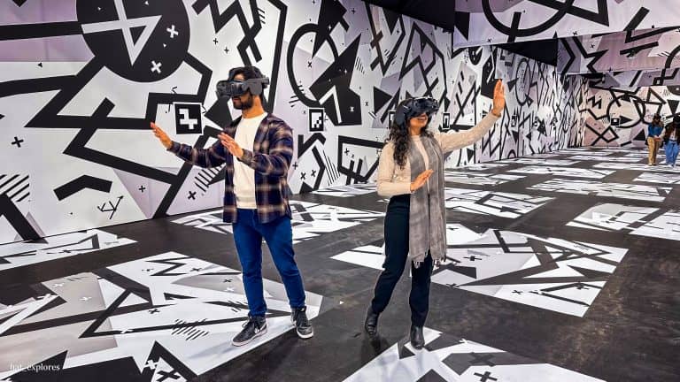 Horizon of Khufu VR Experience: Us trying out the VR experience!