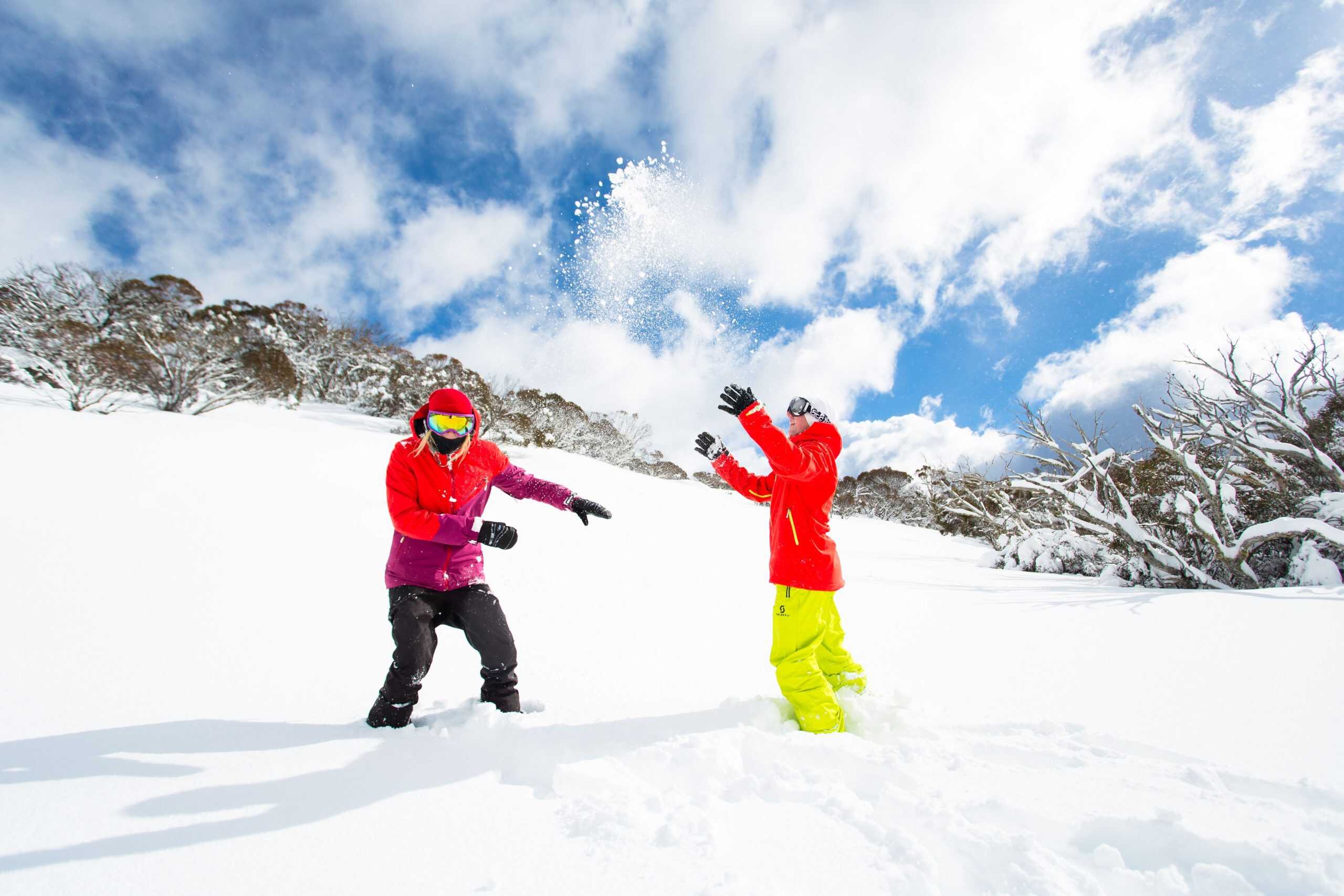 Two people are playing with snow in Perisher, Snowy Mountains!